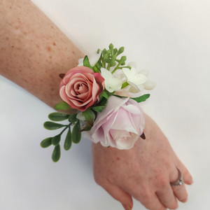 Artificial Blush Rose Corsage Pearl Wrist Band Artificial Blush Rose Corsage Pearl Wrist Band