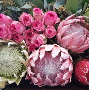 Florist Choice Premium Bouquet Florist Choice Premium Bouquet