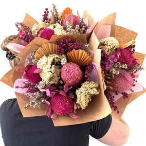 MARKET BLOOMS - Dried Native Posy MARKET BLOOMS - Dried Native Posy