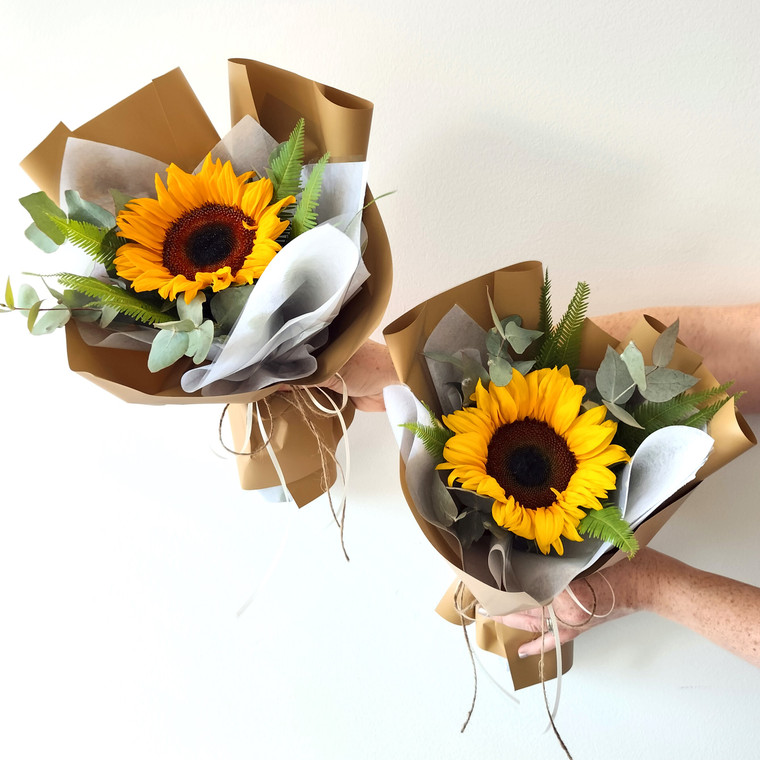 Single Sunflower Giftwrap