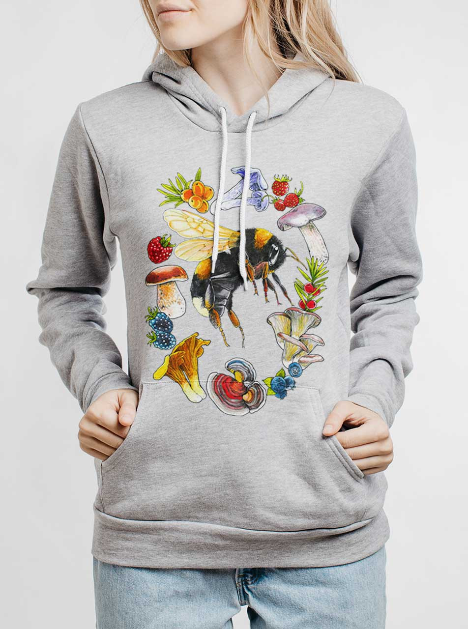 Bee - Multicolor on Athletic Heather Women's Pullover Hoodie