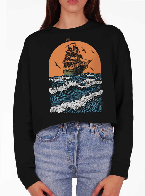 Ghost Ship - Multicolor on Black Women's Cropped Sweatshirt