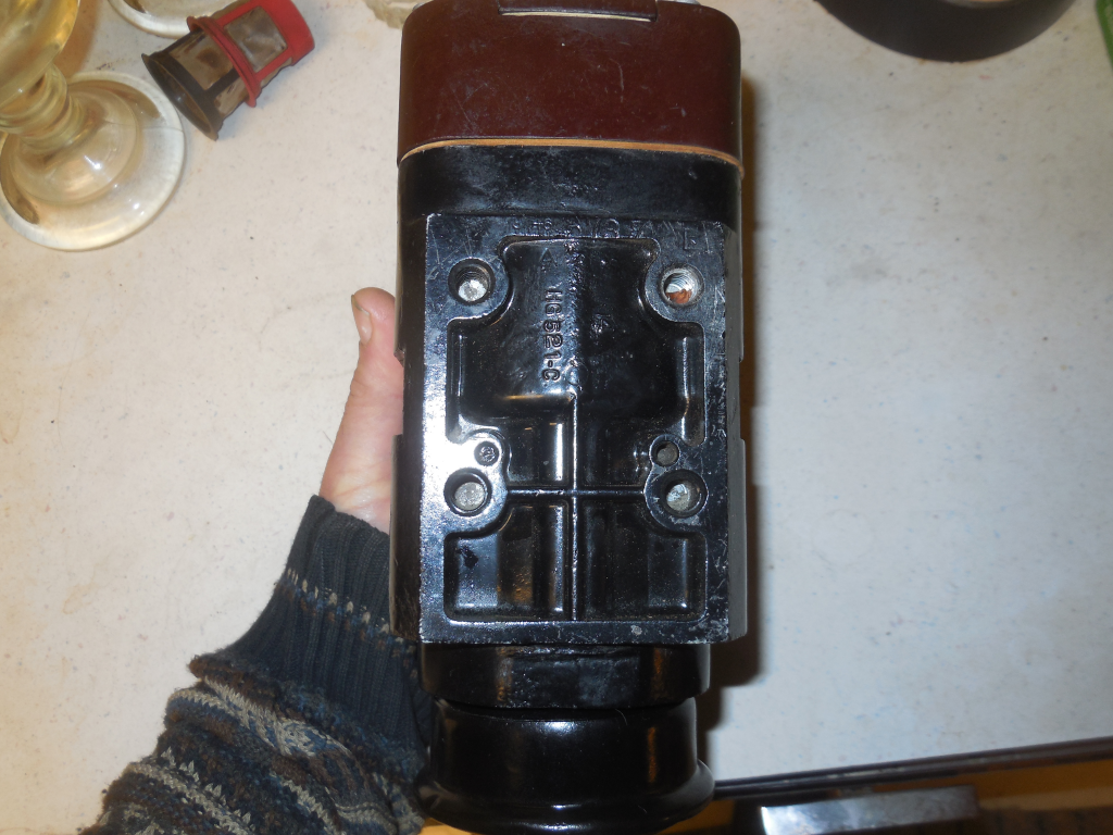 Cletrac Hercules Buda Waukesha Wisconsin Leroi  MJA6C 102 Bosch Magneto 6 Cyl 