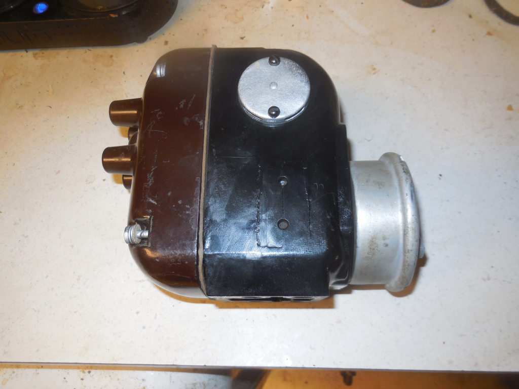  MJC4C102 Antique Tractor Bosch Base Mt Magneto Rebuilt