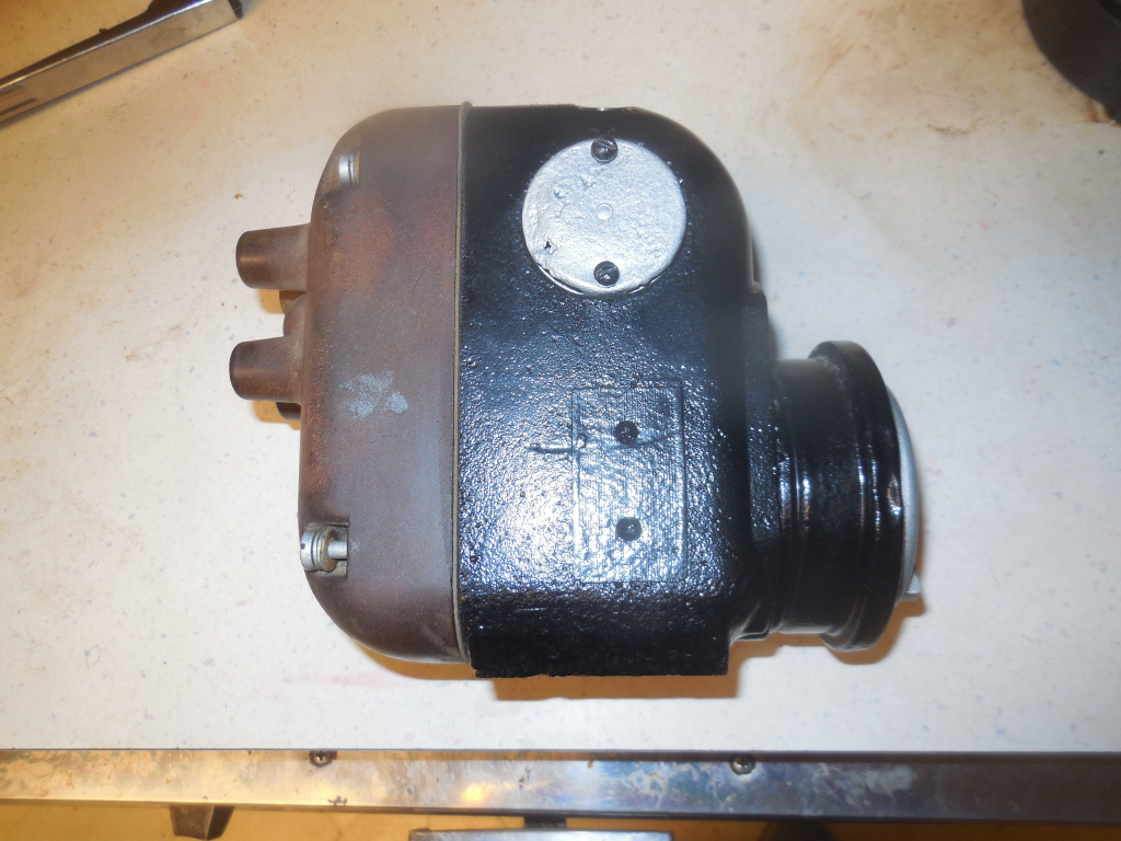 MJC4C102 early Tractor Bosch Base Mt Magneto Rebuilt