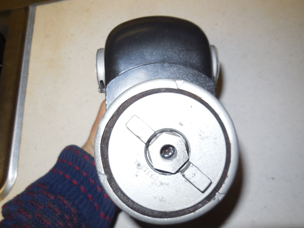   Waukesha Buda Wisconsin  Bosch MJC6C102 6 Cyl CW Base  Mt Magneto 
