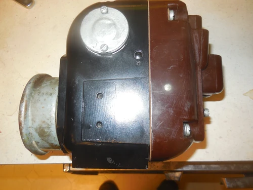   Waukesha Buda Wisconsin  Bosch MJC6C102 6 Cyl CW Base  Mt Magneto 