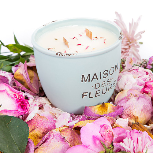 Our gifts feature 100% Soy Candles for Cleaner Non-Toxic Candle Burning