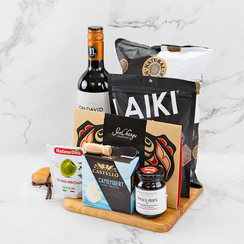 Wine & Cheese Gift Basket - Delicious Wine and Cheese Gift Baskets ...