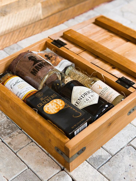 gin gift crate