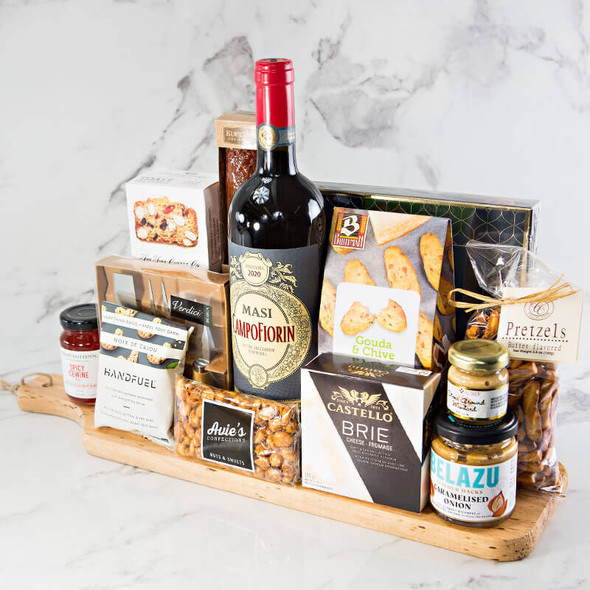 Italian Red Wine & Charcuterie Pairings Basket Oakville Italian Red Wine & Charcuterie Pairings Basket Oakville