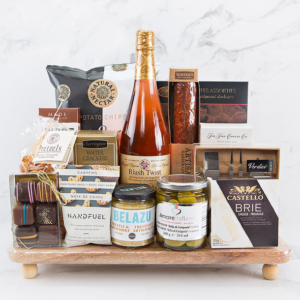 Delightful Bites Basket Non-Alcoholic Toronto Delightful Bites Basket Non-Alcoholic Toronto