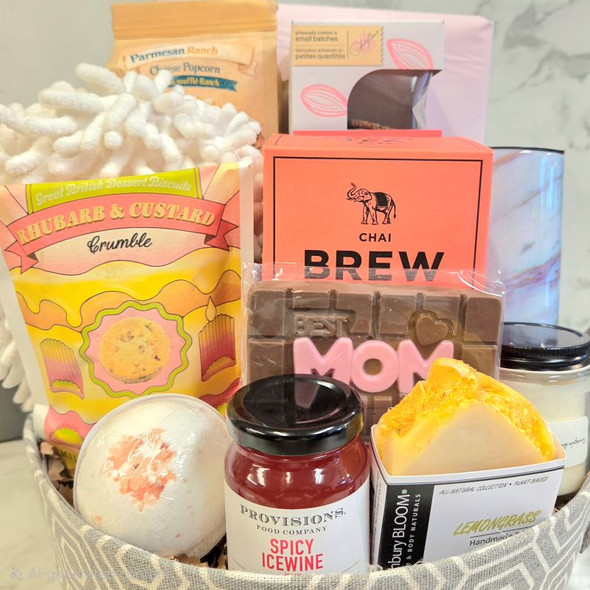 Mom Time Gift Basket Set