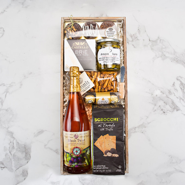 Canadian gift baskets online Canadian gift baskets online