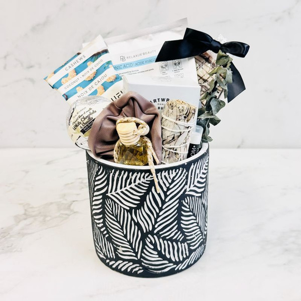 spa and sweets gift baskets in Canada