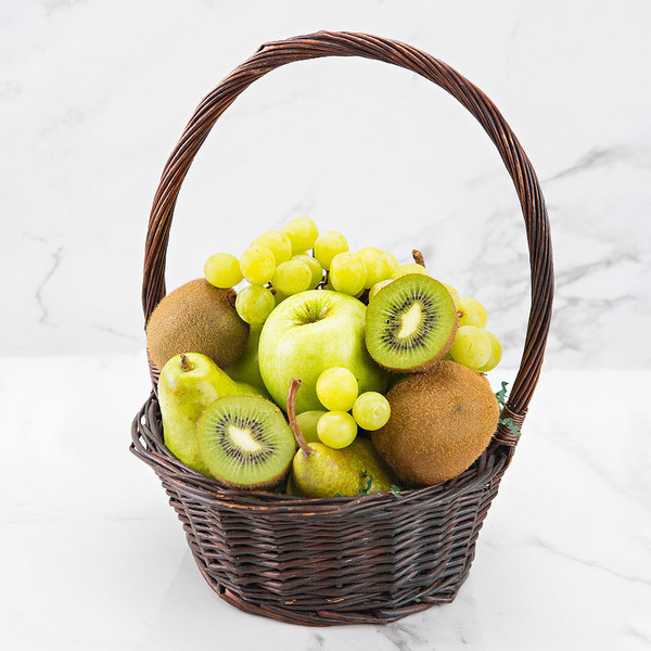 green smoothie fruits