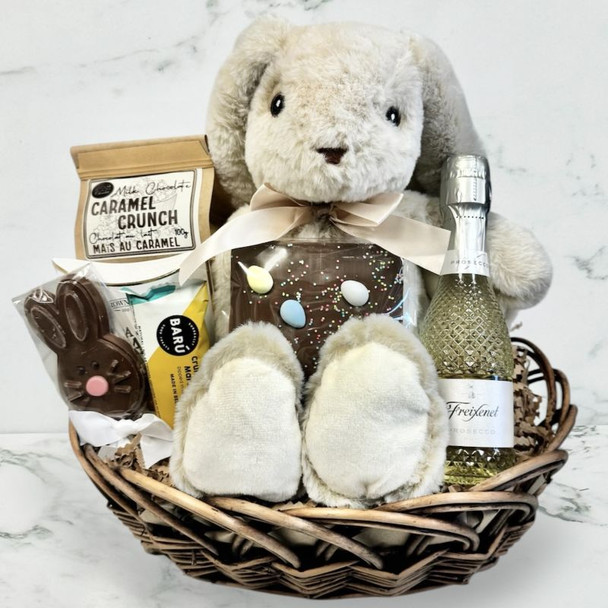 Easter gifts with wine for delivery