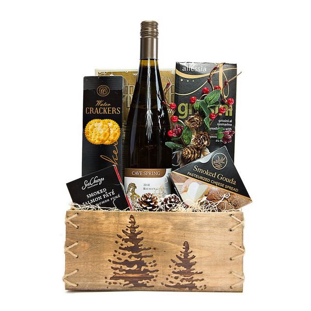  Cave Springs White Wine Gift Crate 