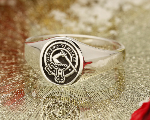 Guthrie Scottish Clan Signet Ring HS18 Silver