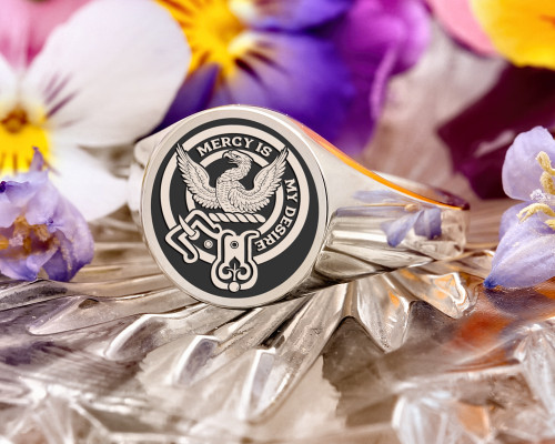 Wishart Scottish Clan Signet Ring D1