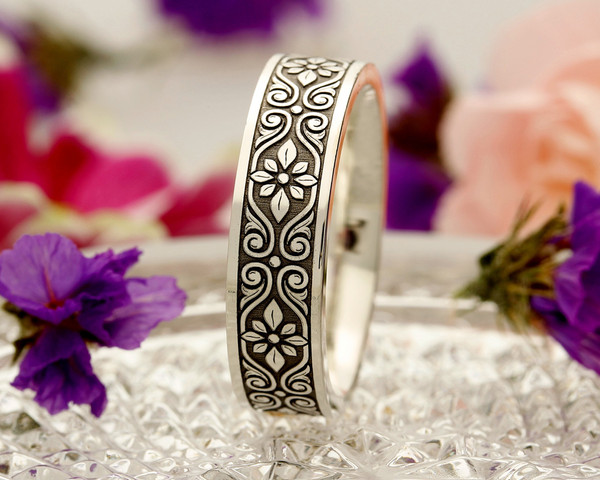 Engraved Wedding, Anniversary or Occasional Ring Band Silver or Gold