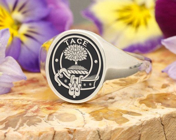 Abercrombie Scottish Clan Signet Ring