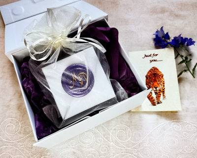 white-luxury-gift-box-with-ribbon-and-card.jpg