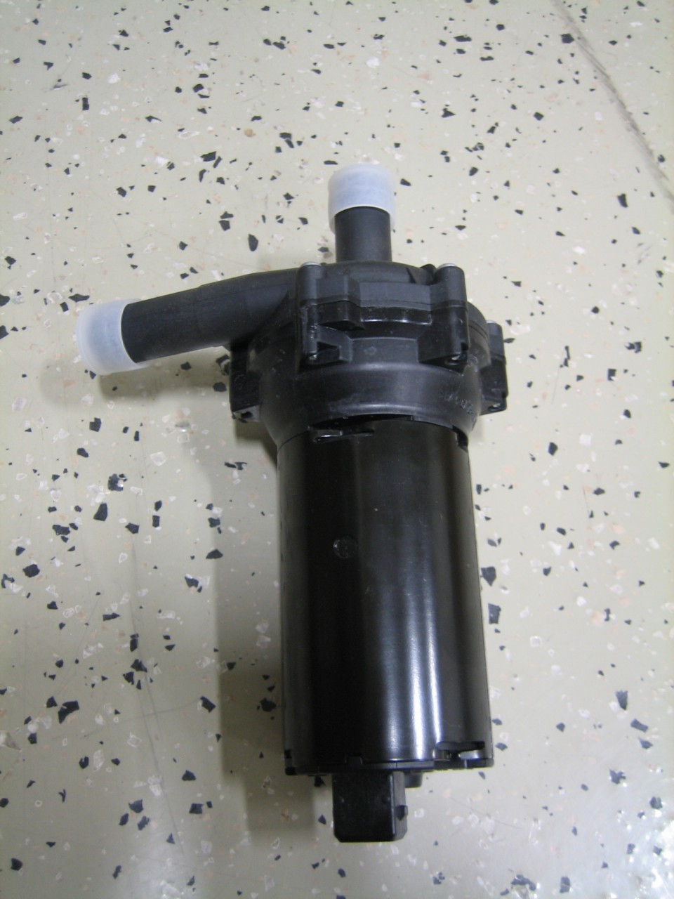 VT2 Kit Water Pump