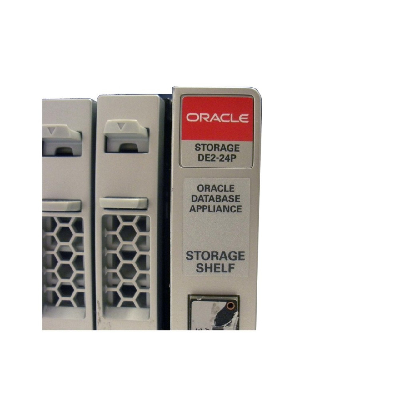 SUN Oracle DE2-24P 4x 200GB SSD 7050567 20x 7044376 900GB