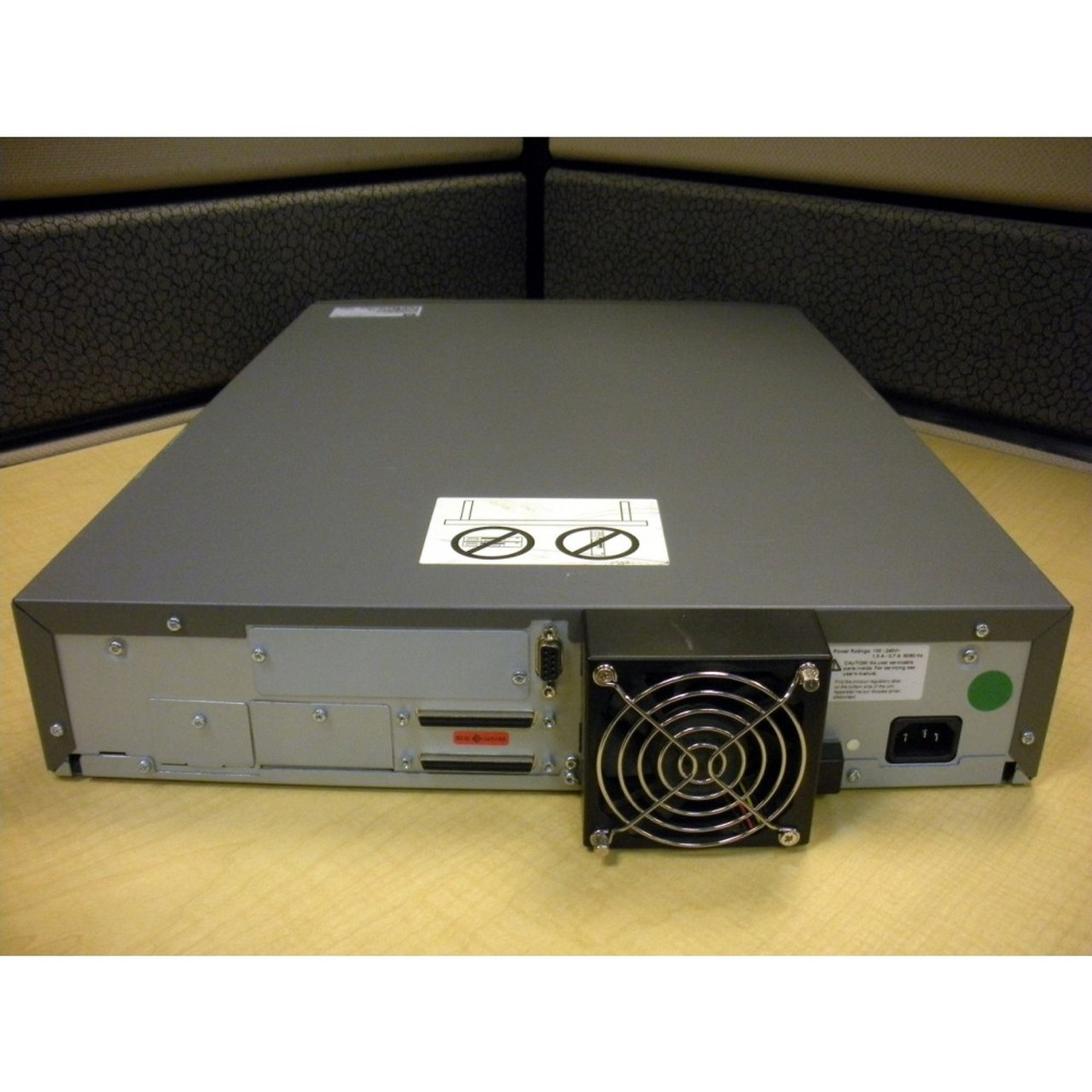 HP AF204A 1/8 Ultrium 960 LTO-3 3.2/6.4TB Autoloader LVD SCSI Tape