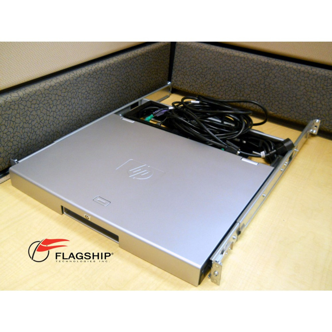 HP AZ884A TFT7600 KVM CONSOLE KIT