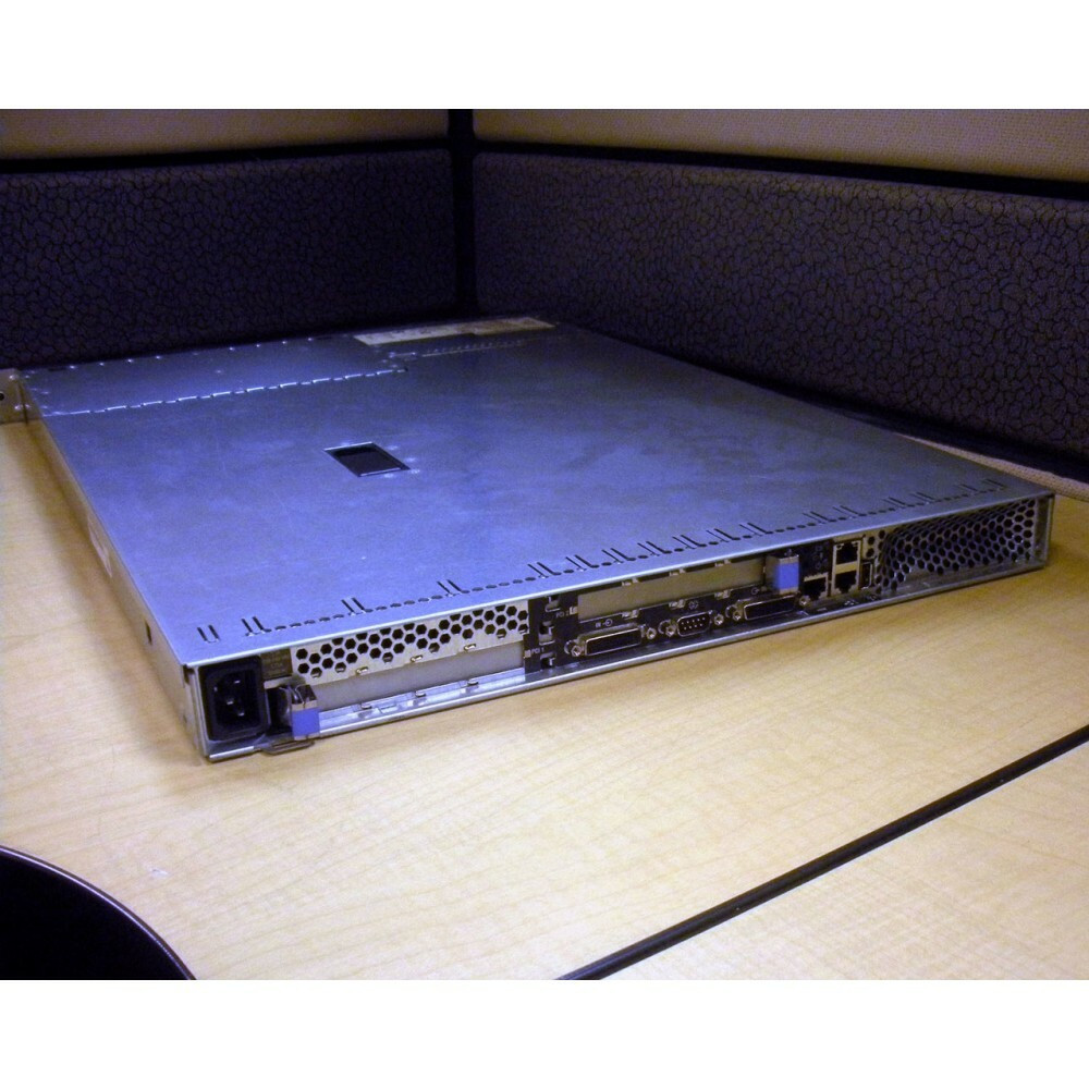 IBM 8676-61X x335 Server 2.4GHz 1P 1.5GB CD | Flagship Tech