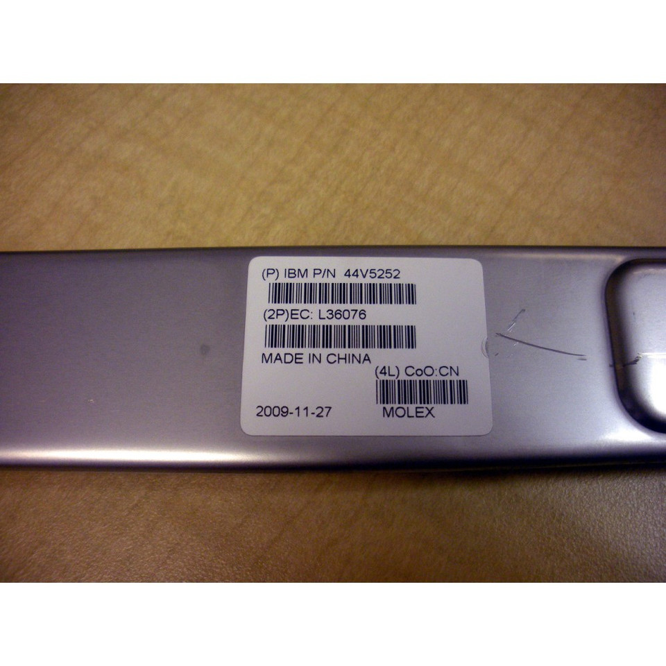 IBM 44V5252 SAS Cable DASD Backplane (Split) to Rear 8204E8A 8233E8B