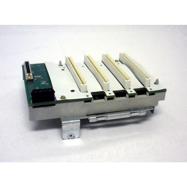 IBM 04N5209 Disk Drive Backplane P660 7026-B80 via Flagship Tech