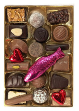 Valentine Teuscher Collection, Medium - 9oz/20 pieces