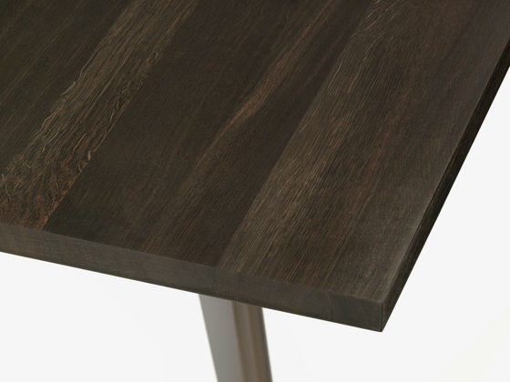 Vitra EM Table Detail