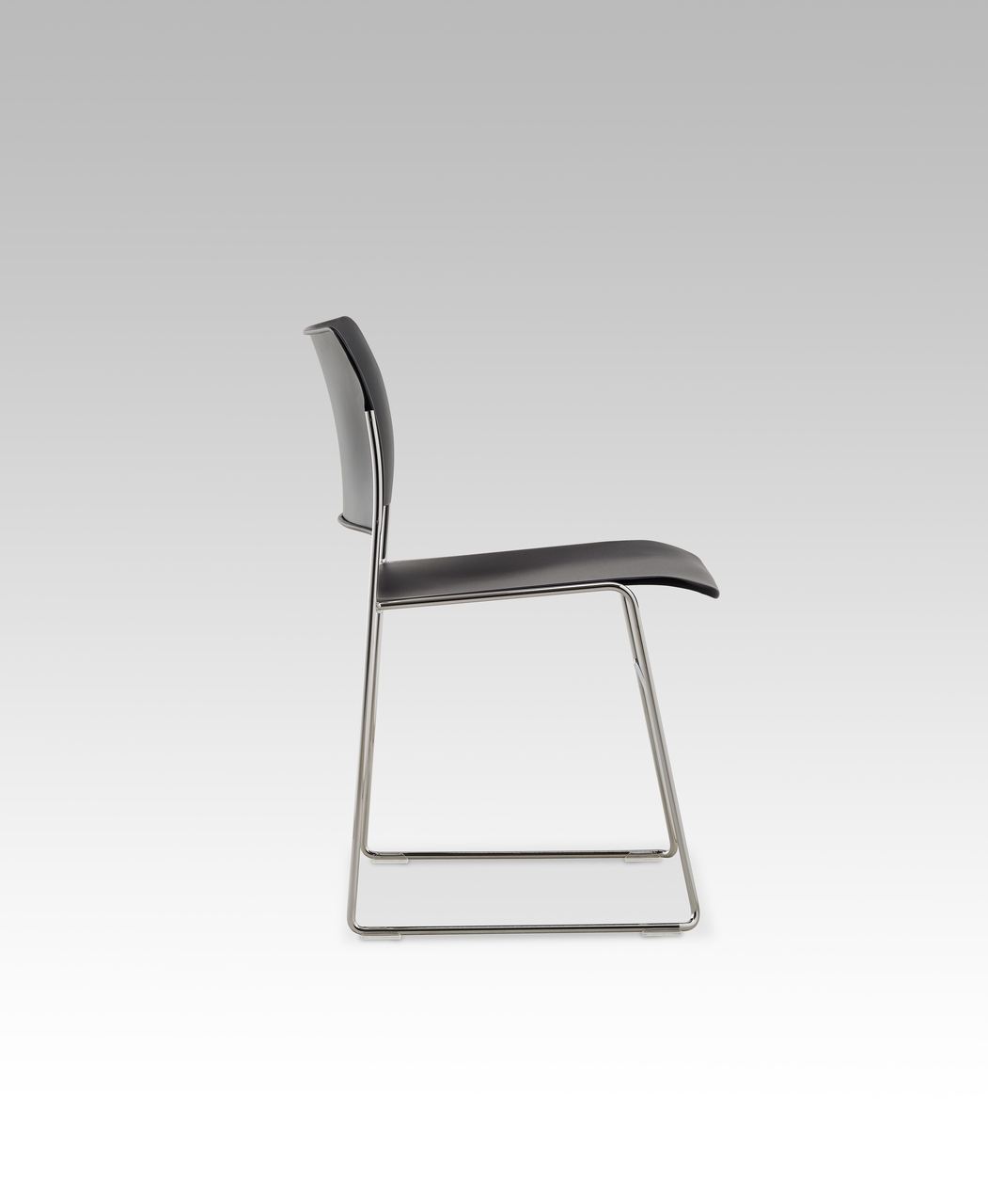 Howe 40/4 Stackable Chair