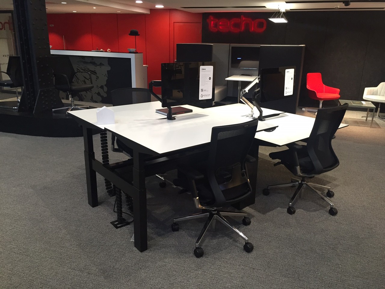 Techo Move Sit Stand Desk