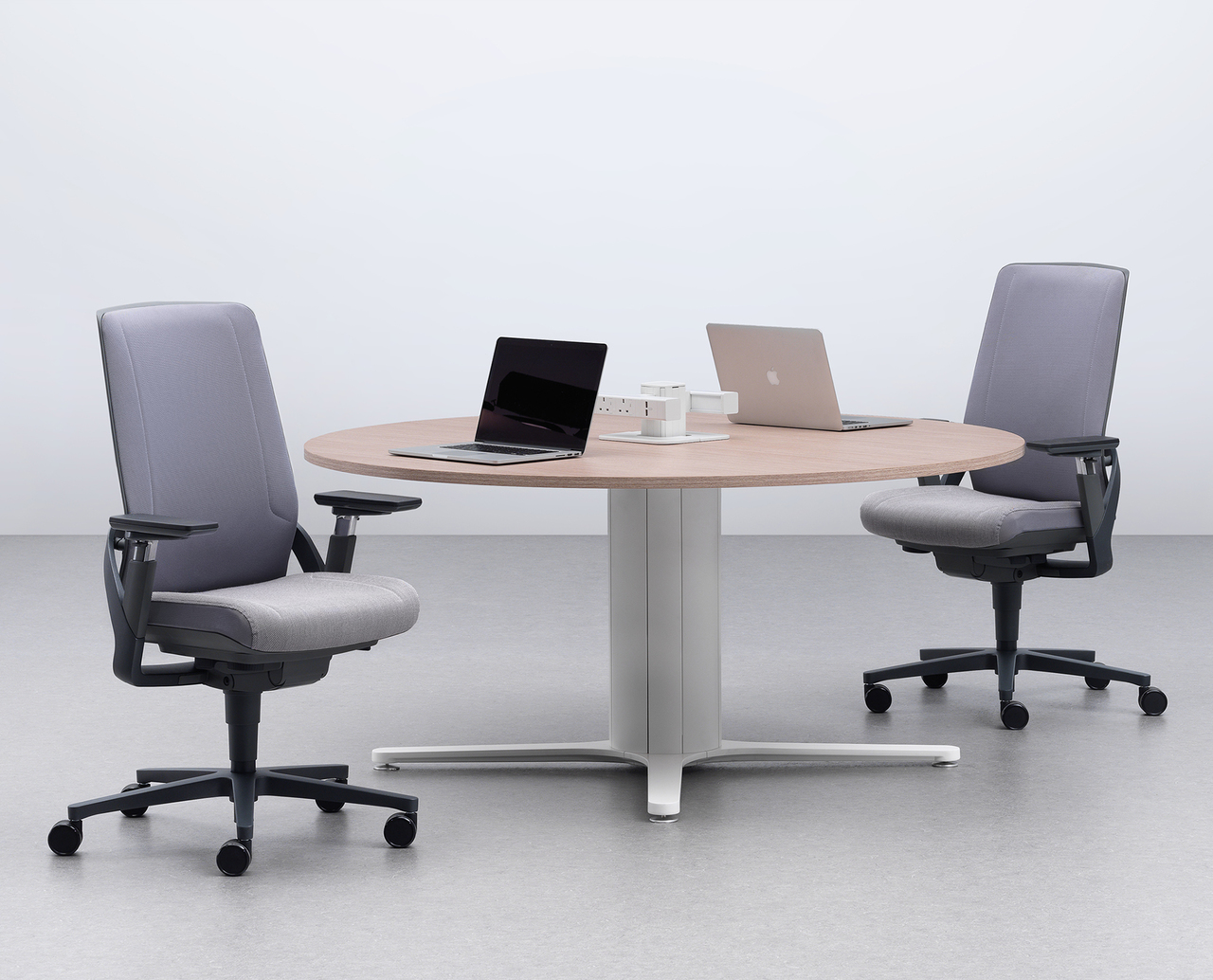 Senator Orb Circular Desking