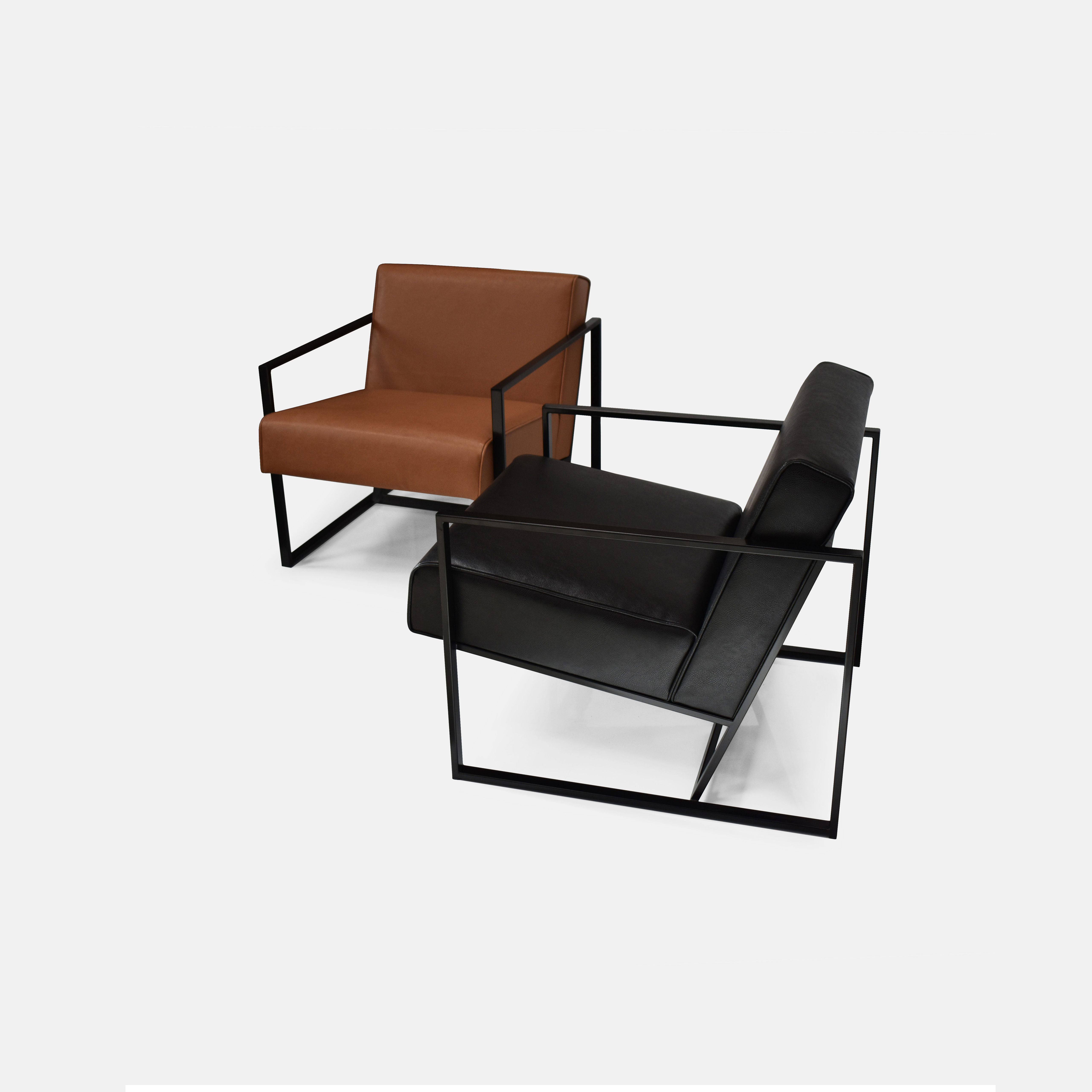 OB&B Audrey Lounge Chairs Tan Black