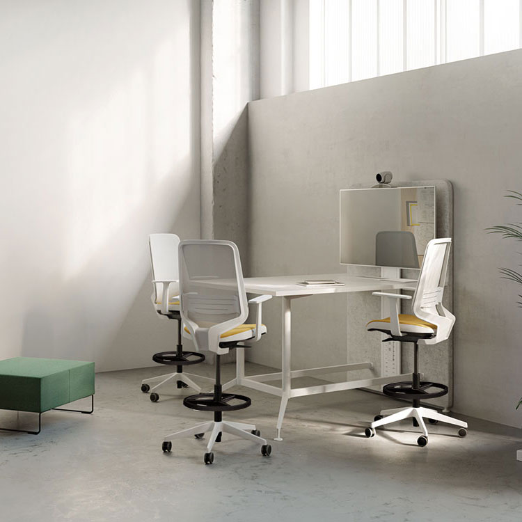 Forma 5 Dot.Pro Task Chair