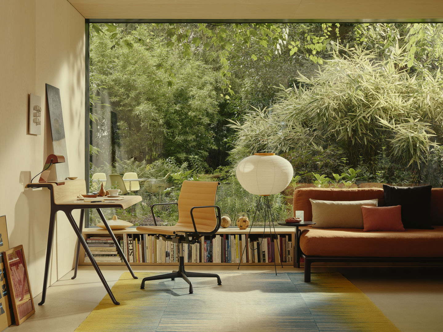 Vitra Courier Desk