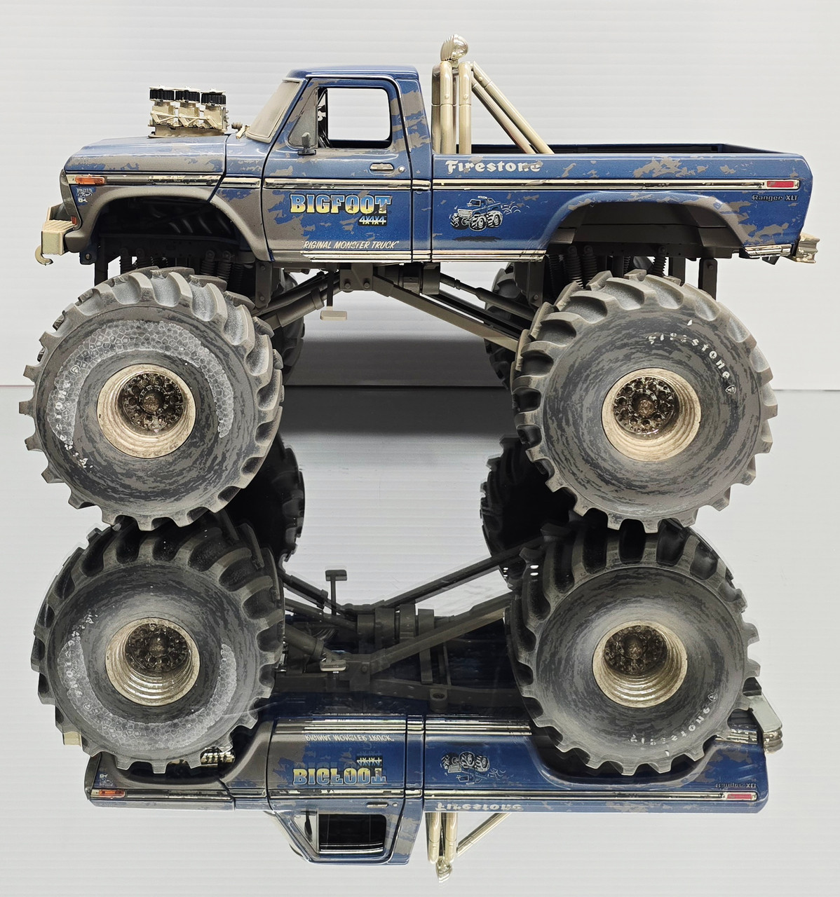 1974 BIGFOOT #1 FORD F-250 MONSTER TRUCK W/ 66