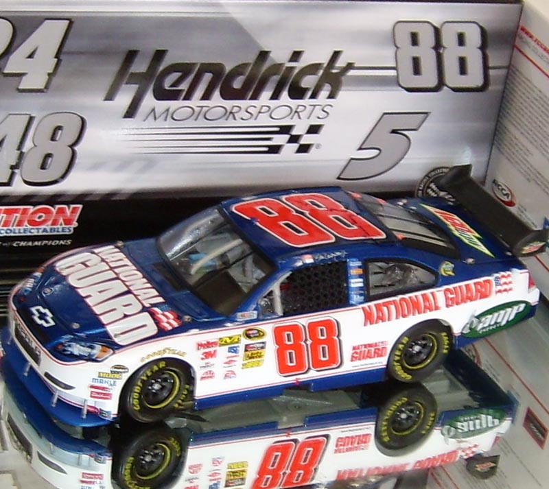 DALE EARNHARDT JR 2010 NATIONAL GUARD 1/24 ACTION