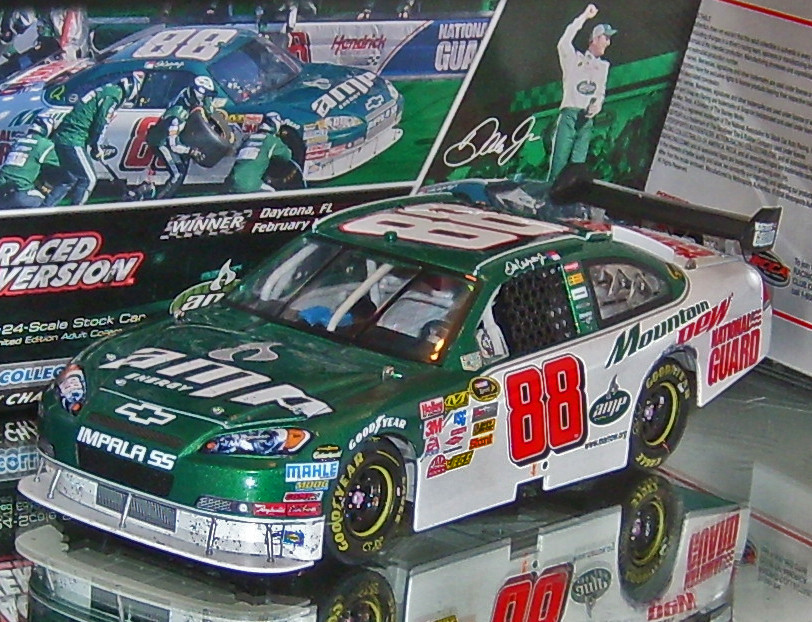 DALE EARNHARDT JR 2008 DUEL AT DAYTONA RACED VERSION AMP 1/24 ACTION