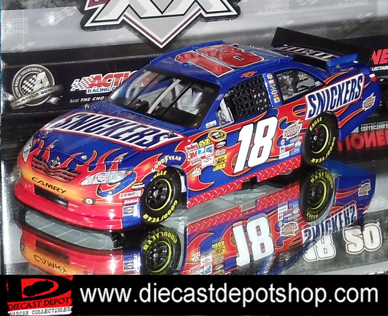 KYLE BUSCH 2011 SNICKERS 1/24 ACTION