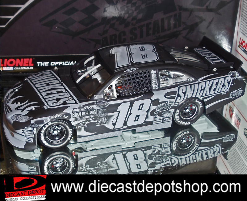 KYLE BUSCH 2011 STEALTH SERIES SNICKERS 1/24 ACTION