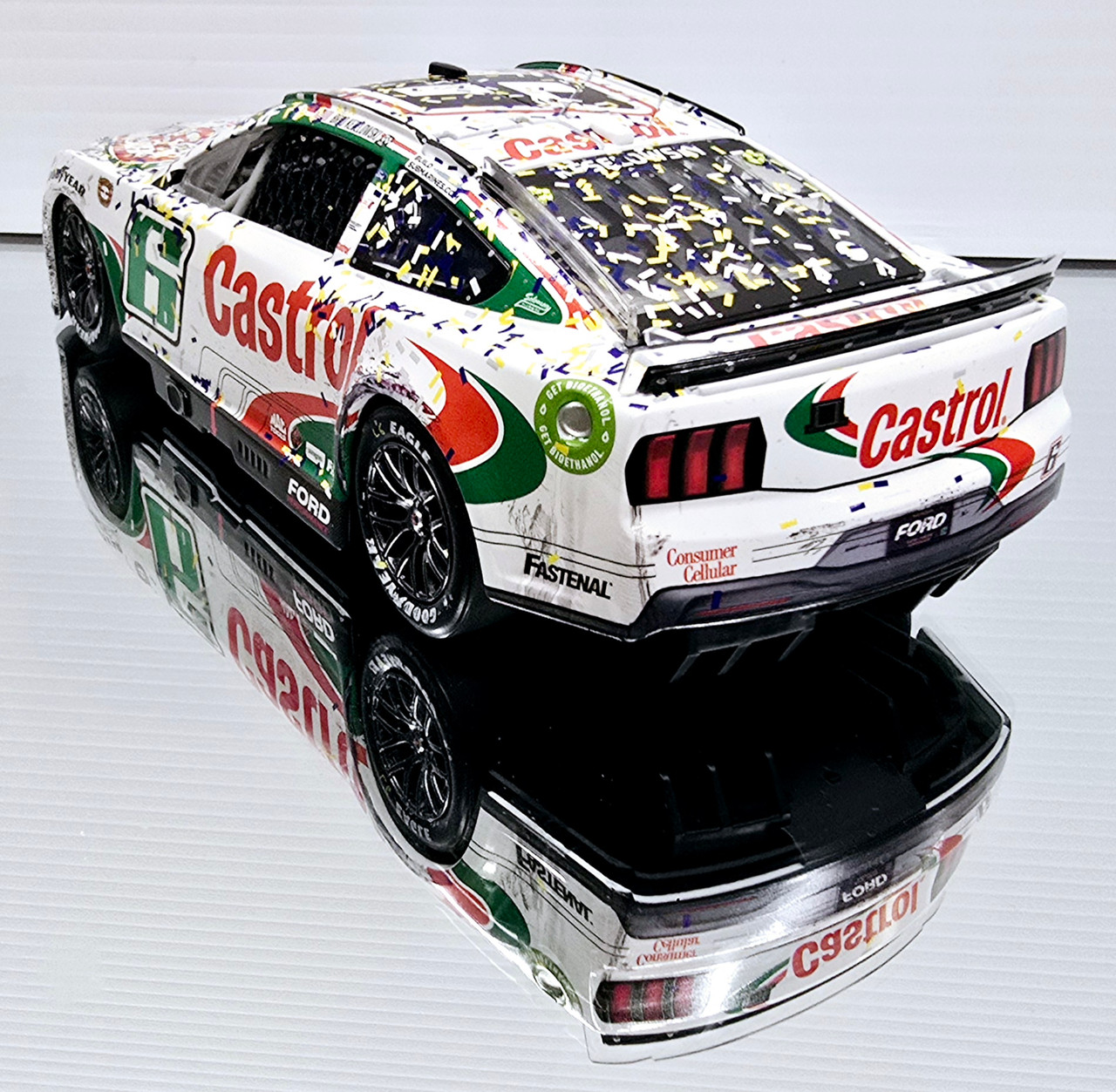 NASCAR 1/24 ケセロウスキー ダーリントンウィナー　サイン入り NASCAR 1/24 ケセロウスキー ダーリントンウィナー サイン入り