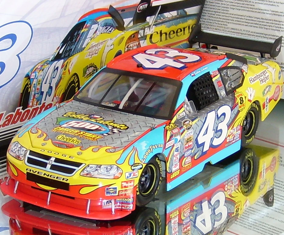 BOBBY LABONTE 2007 500TH START COT 1/24 MOTORSPORTS AUTHENTICS