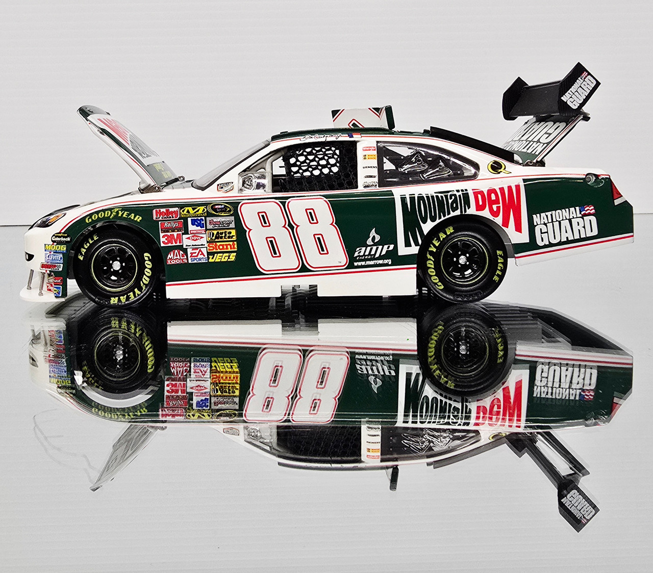 Dale Earnhardt Jr. LE #88 Mountain Dew Retro 2008 Impala SS 1:24